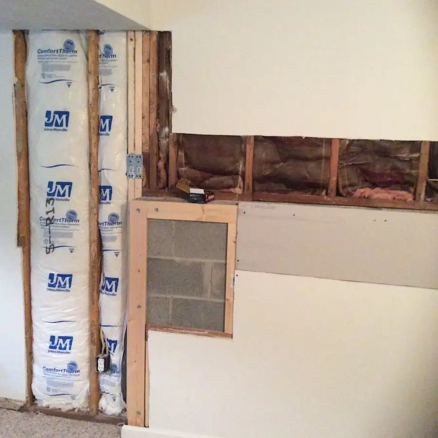 Wall insulation replacement during Structural Drying in Damascus